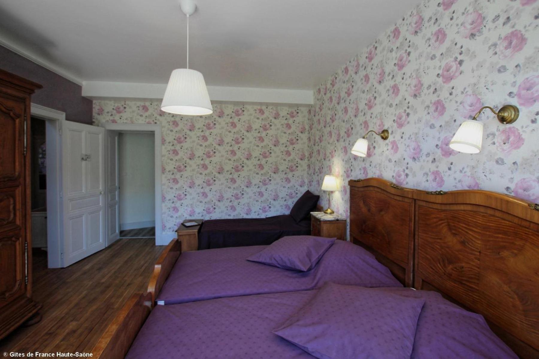 Bed and Breakfast Au Fil Du Temps Fougerolles-Saint-Valbert Exteriér fotografie
